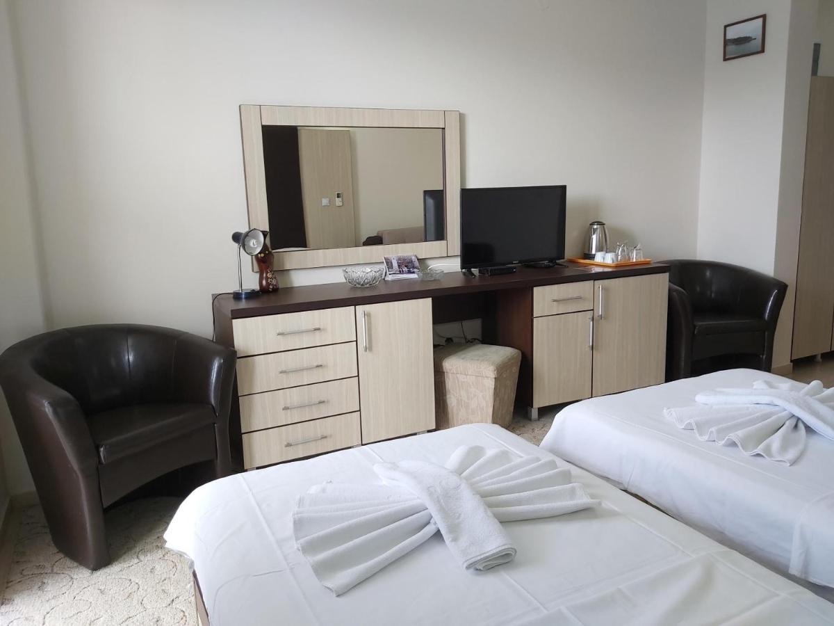 Hotel Zan Ulcinj Eksteriør bilde