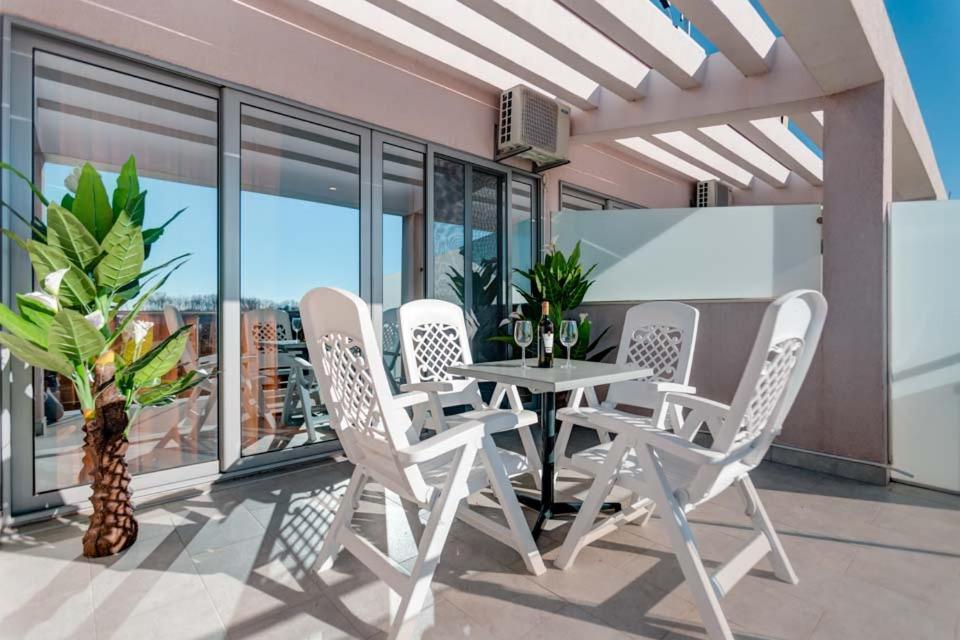 Hotel Zan Ulcinj Eksteriør bilde